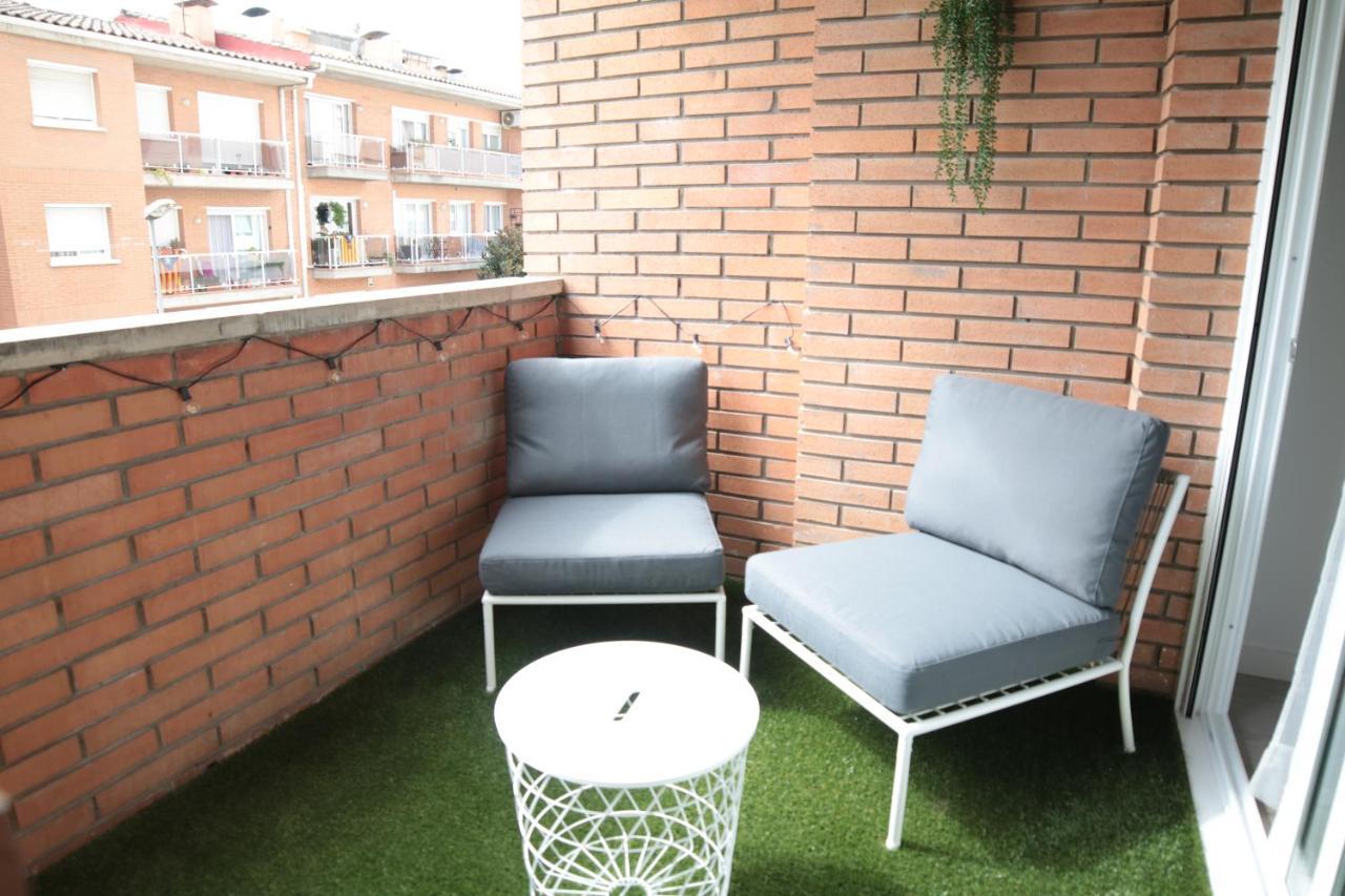 Modern Apartament Al Costat Del Parc De La Devesa Girona Exterior foto